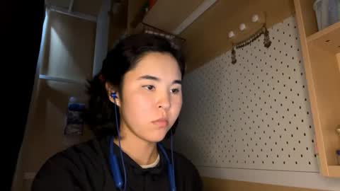 Jenny  online show from 04.14.26