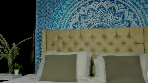 Kery Hillson online show from 12.19.24