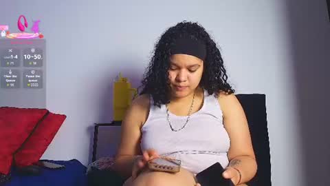 Snapshot of kesha_rosse_ chatting on 06.26.26 KESHA online show from 06.26.26