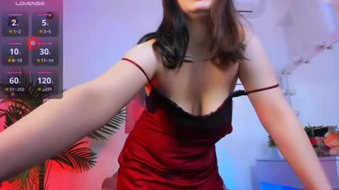 Snapshot of ketrin_n_ chatting on 02.22.25 Ketrin online show from 02.22.25