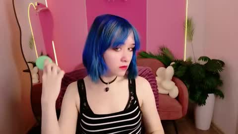 Snapshot of kettiejones chatting on 02.19.26 kettiejones online show from 02.19.26