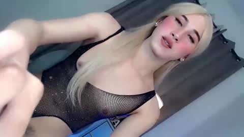 kettlyn18 online show from 12.18.25