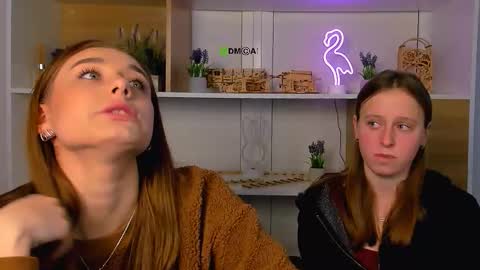 keuli_li online show from 12.19.25