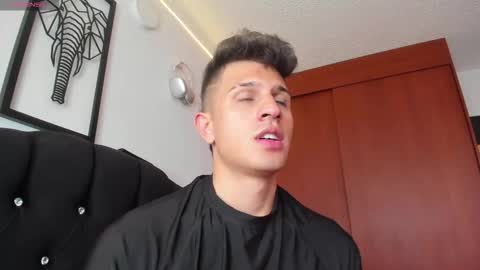 Kevin Ahs online show from 11.24.25