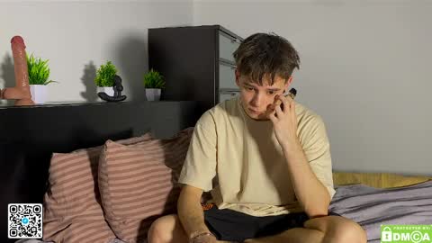 Snapshot of kevin_do0 chatting on 03.30.26 Kevin online show from 03.30.26