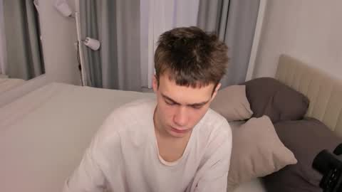 Snapshot of kevin_kess chatting on 11.23.25 Ask me online show from 11.23.25