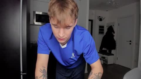 Snapshot of kevin_martin8 chatting on 02.01.25 Kevin Martin online show from 02.01.25