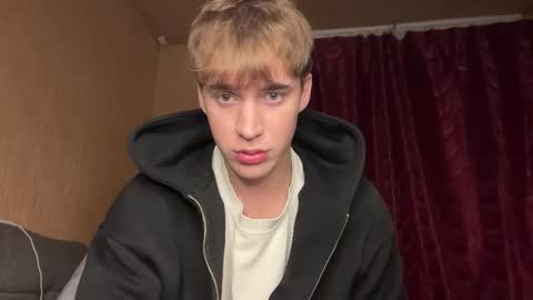 Snapshot of kevin_martin8 chatting on 09.08.25 Kevin Martin online show from 09.08.25