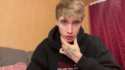 Snapshot of kevin_martin8 chatting on 10.30.25 Kevin Martin online show from 10.30.25