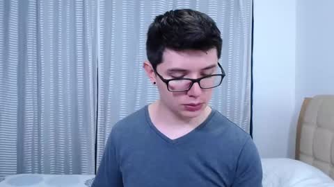 Snapshot of kevinhunts chatting on 12.15.25 Kevin online show from 12.15.25