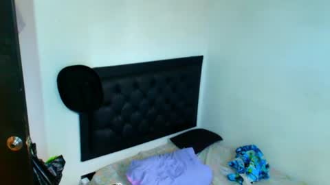 Snapshot of kevinkewma chatting on 06.20.26 kevinkewma online show from 06.20.26