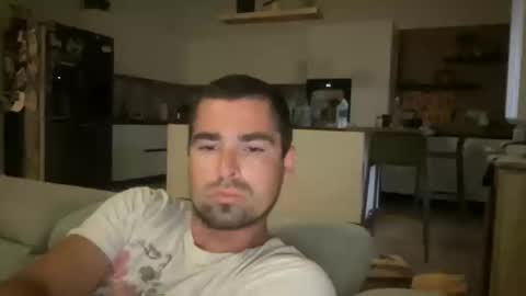 Snapshot of kevinpillobello chatting on 05.28.26 kevinpillobello online show from 05.28.26