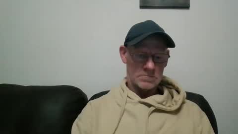 Snapshot of kevlooking4sez chatting on 12.22.24 kevlooking4sez online show from 12.22.24