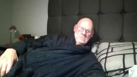 Snapshot of kevlooking4sez chatting on 01.15.25 kevlooking4sez online show from 01.15.25