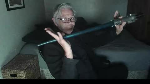 Snapshot of kevwestunder9696 chatting on 09.09.25 kevwestunder9696 online show from 09.09.25