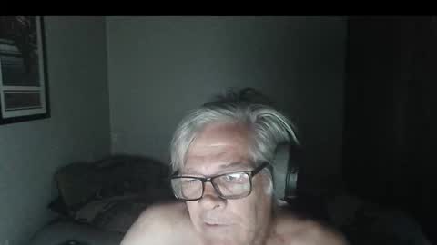 Snapshot of kevwestunder9696 chatting on 11.10.25 kevwestunder9696 online show from 11.10.25