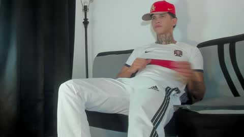 Snapshot of keydamian chatting on 07.14.26 keydamian online show from 07.14.26