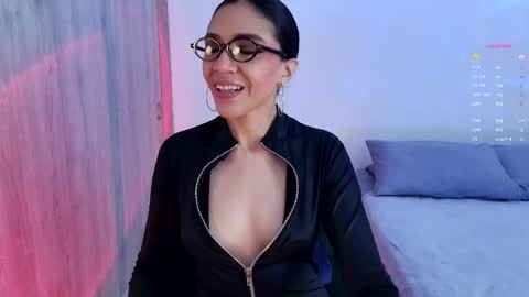 Keyla online show from 04.12.26