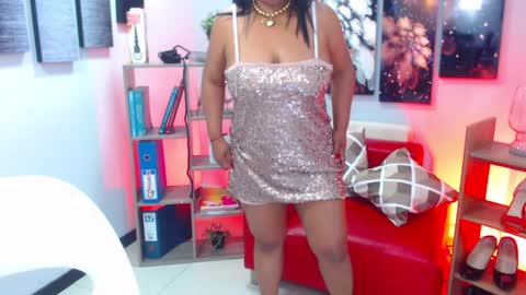 Snapshot of keylathomson chatting on 01.15.25 Keyla online show from 01.15.25