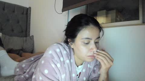 Laura online show from 02.01.25