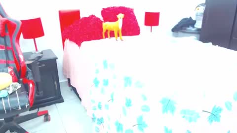 Snapshot of keyra_dainty chatting on 01.31.25 Sandy Saenz online show from 01.31.25