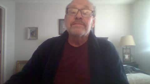 Snapshot of kfries chatting on 12.21.24 Kent online show from 12.21.24