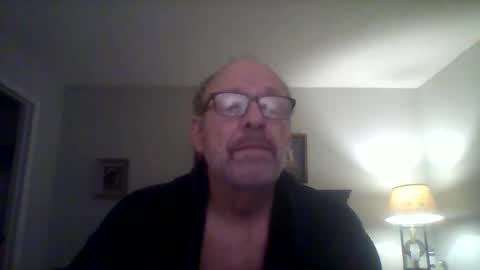 Snapshot of kfries chatting on 12.22.24 Kent online show from 12.22.24