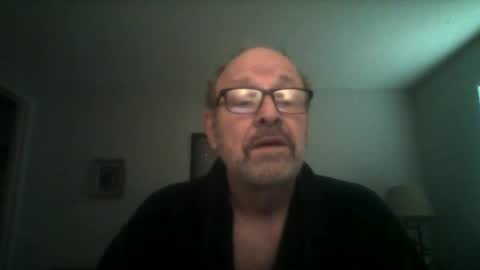 Snapshot of kfries chatting on 12.22.24 Kent online show from 12.22.24