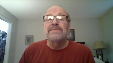 Snapshot of kfries chatting on 01.07.25 Kent online show from 01.07.25