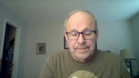 Snapshot of kfries chatting on 01.24.25 Kent online show from 01.24.25