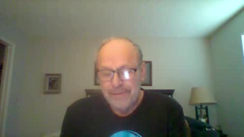 Snapshot of kfries chatting on 01.29.25 Kent online show from 01.29.25