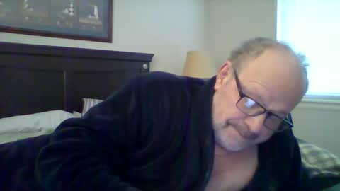 Snapshot of kfries chatting on 02.08.25 Kent online show from 02.08.25