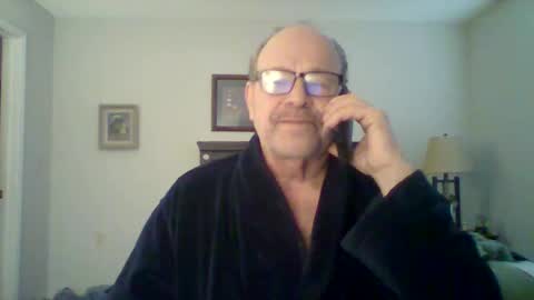Snapshot of kfries chatting on 02.09.25 Kent online show from 02.09.25