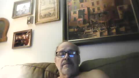 Snapshot of kfries chatting on 09.09.25 Kent online show from 09.09.25