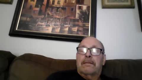 Snapshot of kfries chatting on 10.13.25 Kent online show from 10.13.25