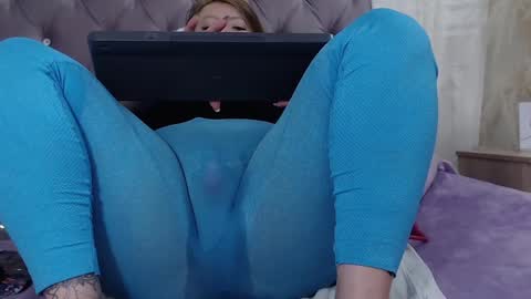 Kharla Marin online show from 02.06.25