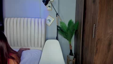 khate_smith online show from 06.03.26