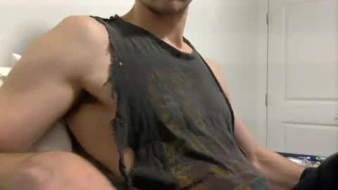 Snapshot of kheaven711 chatting on 10.22.25 Kheaven711 online show from 10.22.25