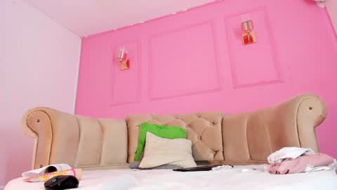 Khloe online show from 01.11.25