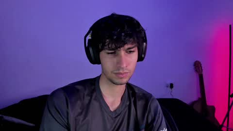 khozler_ online show from 01.15.25