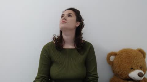 Sarah online show from 02.12.26