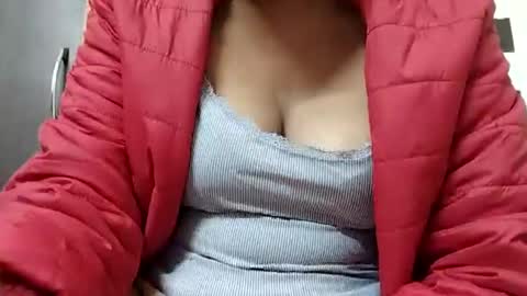 khushisinghh online show from 01.17.25