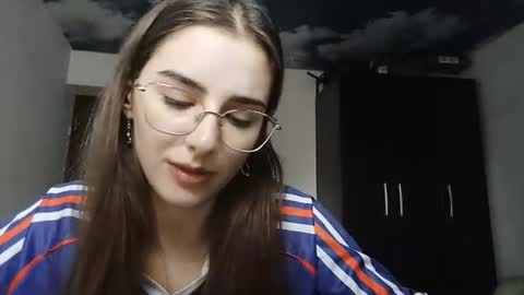 Snapshot of kialauerman chatting on 07.08.26 Violet online show from 07.08.26
