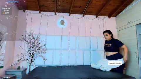    N         M online show from 02.12.25