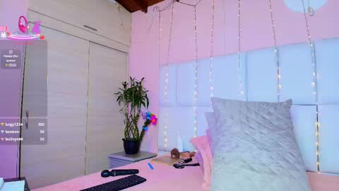    N         M online show from 03.12.25