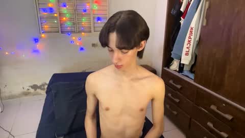 Snapshot of kiantwink chatting on 01.13.25 kiantwink online show from 01.13.25