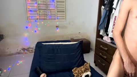 Snapshot of kiantwink chatting on 02.17.25 kiantwink online show from 02.17.25