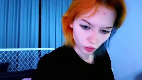 Snapshot of kiara_dream chatting on 07.04.26 Kira online show from 07.04.26