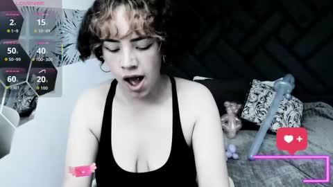 KIARA FOX online show from 12.17.25