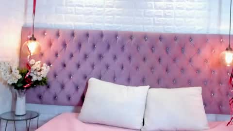 Snapshot of kiara_mils chatting on 02.18.26 Kiara online show from 02.18.26